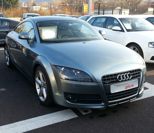 Avant de l'Audi TT